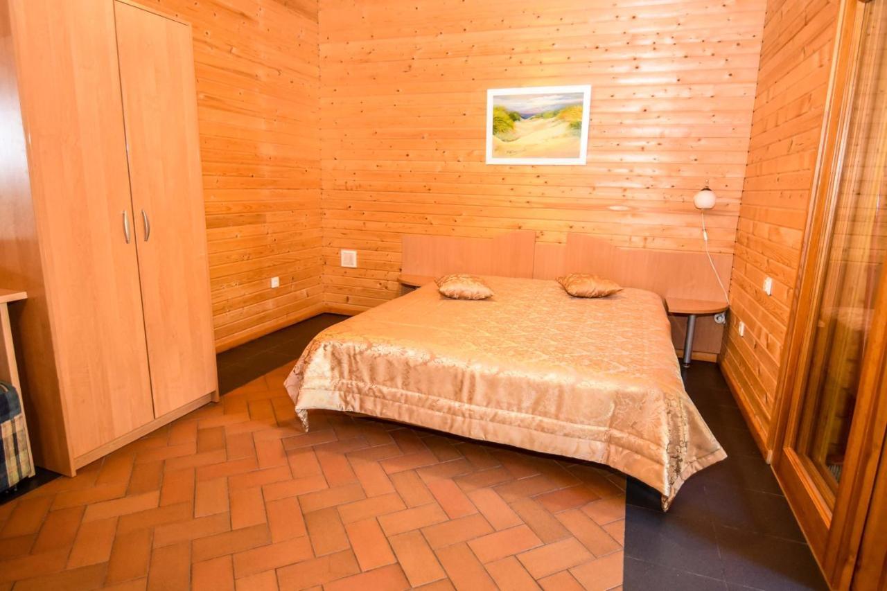 Vila Ambasada Šventoji エクステリア 写真